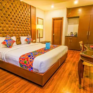 https://hotel-kian.hotelsdelhi.org