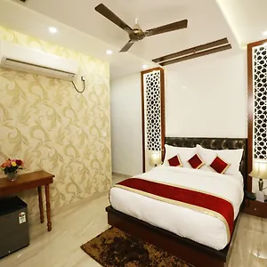 https://mgm-residency.hotelsdelhi.org